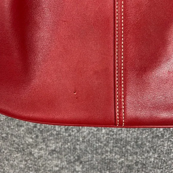 Vintage Coach 9591 Red Leather Hobo Shoulder Bag Purse Gold Hardware - Picture 3 of 10